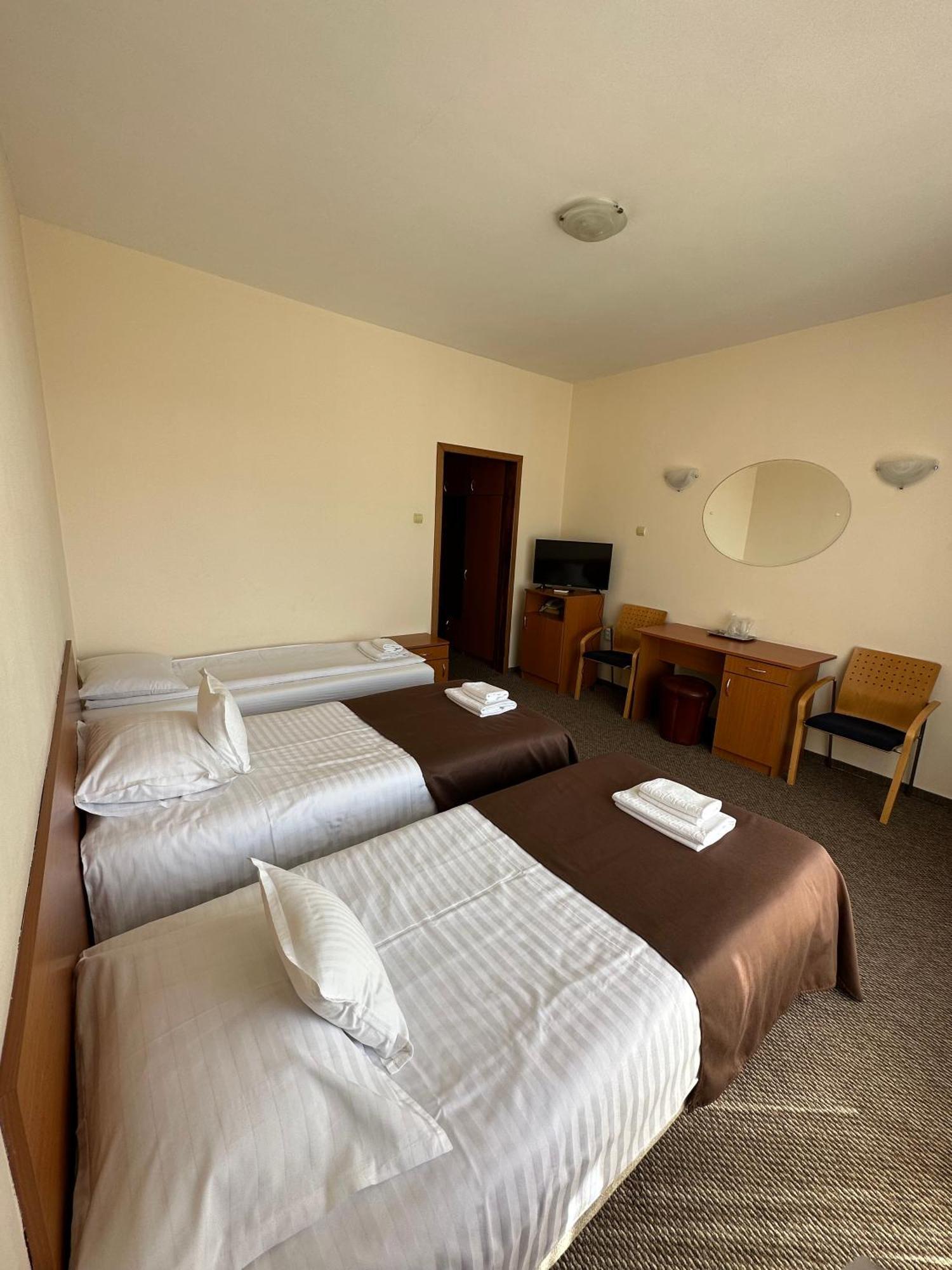 Hotel Diana Bystrzyca Zewnętrze zdjęcie