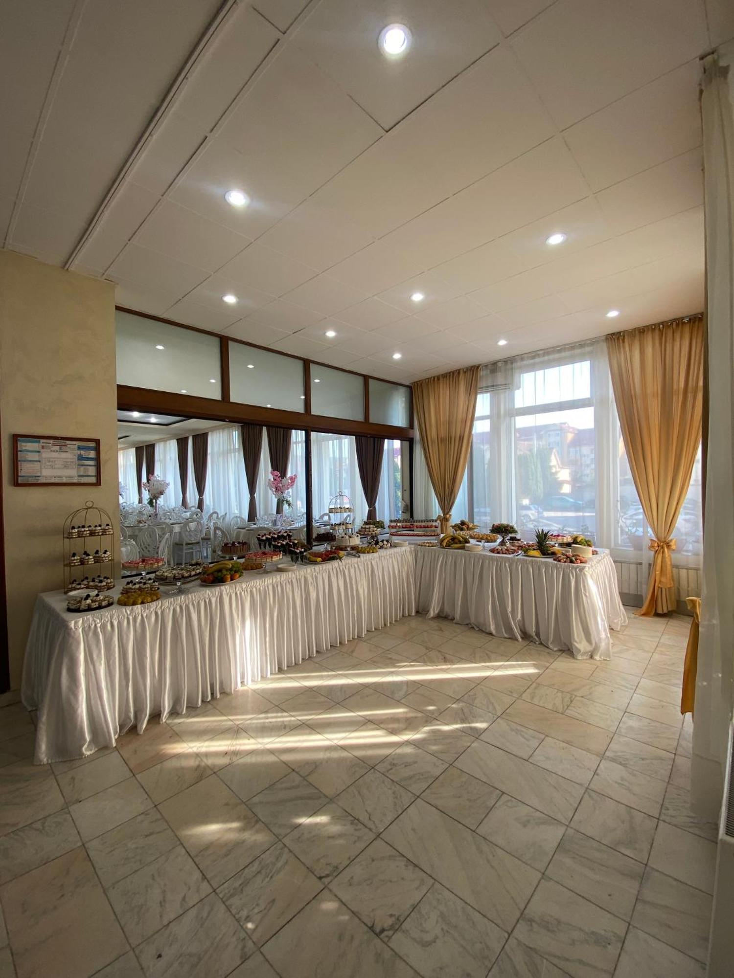 Hotel Diana Bystrzyca Zewnętrze zdjęcie